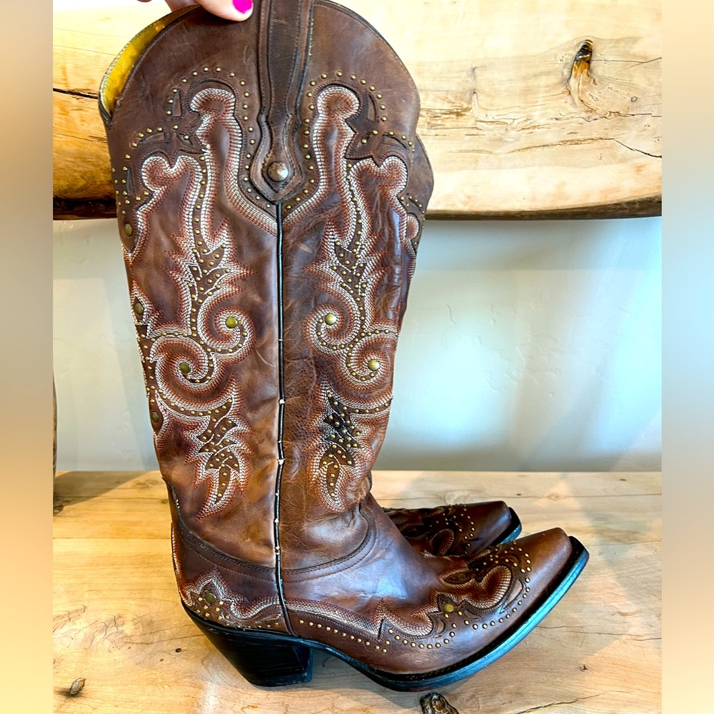 Corral cowboy boots